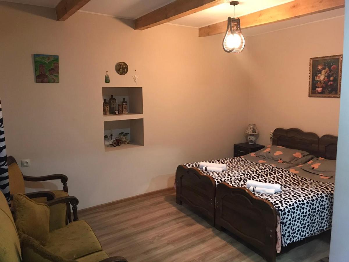 Guesthouse Venera Μέστια Εξωτερικό φωτογραφία