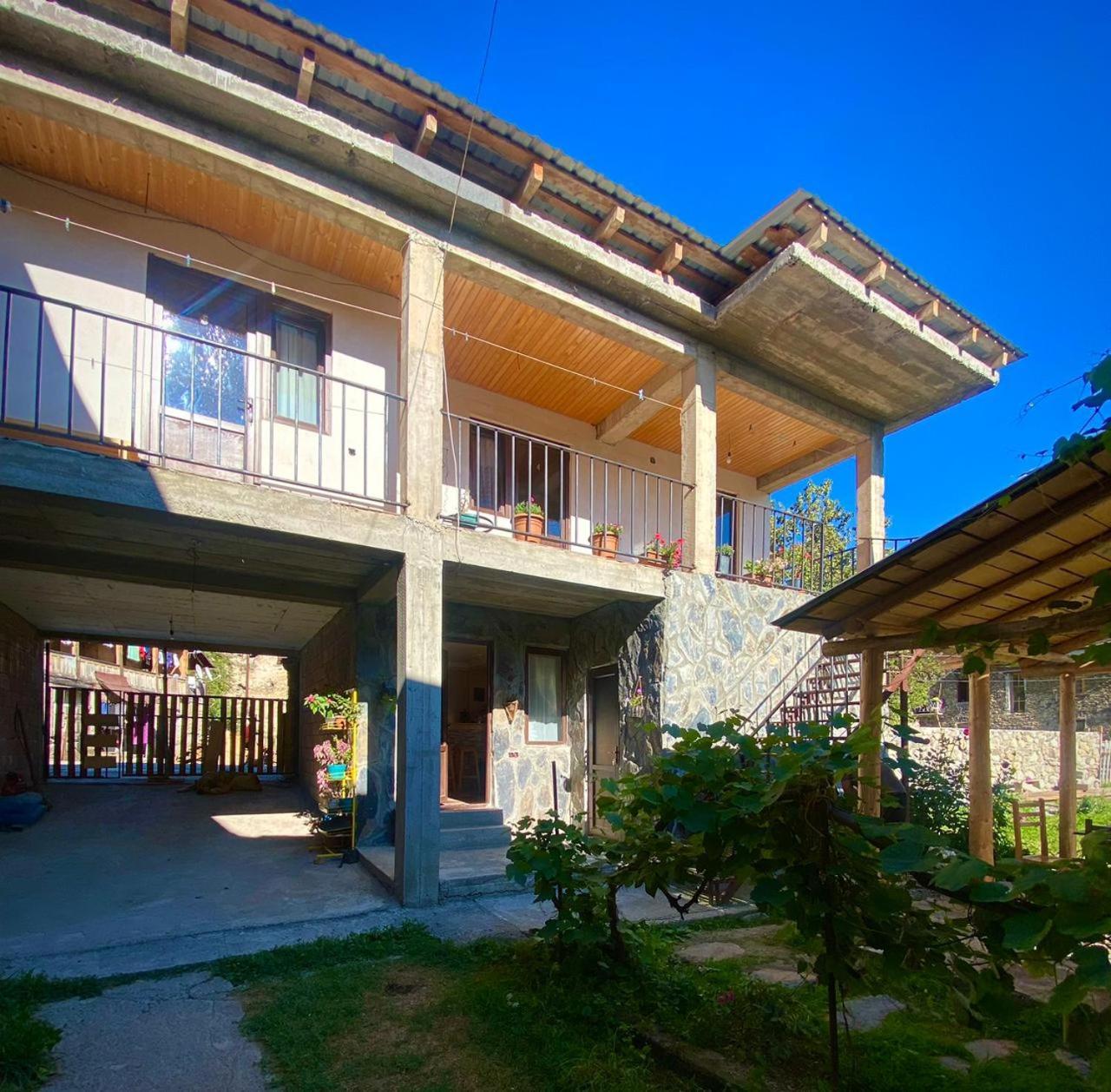 Guesthouse Venera Μέστια Εξωτερικό φωτογραφία
