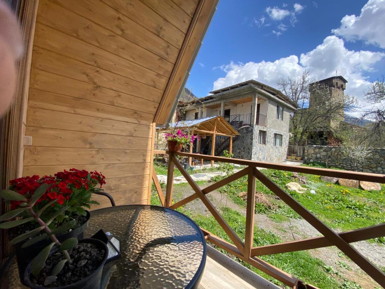 Guesthouse Venera Μέστια Εξωτερικό φωτογραφία