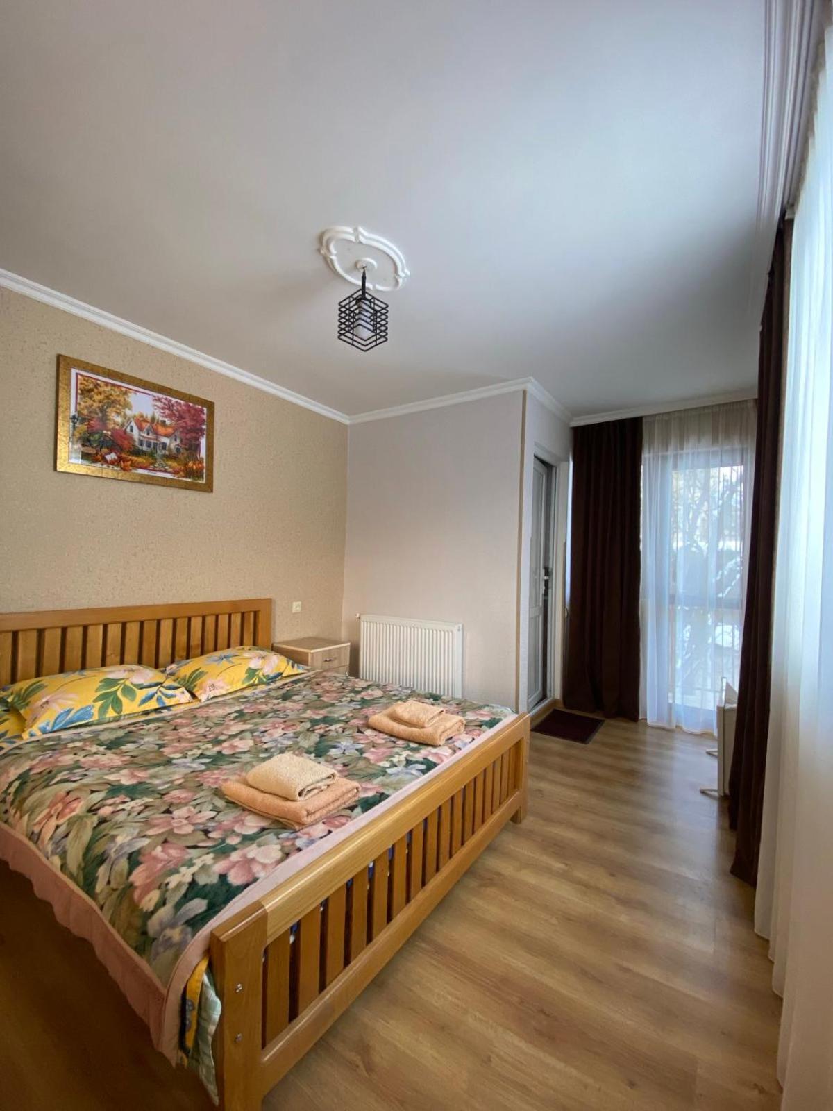 Guesthouse Venera Μέστια Εξωτερικό φωτογραφία