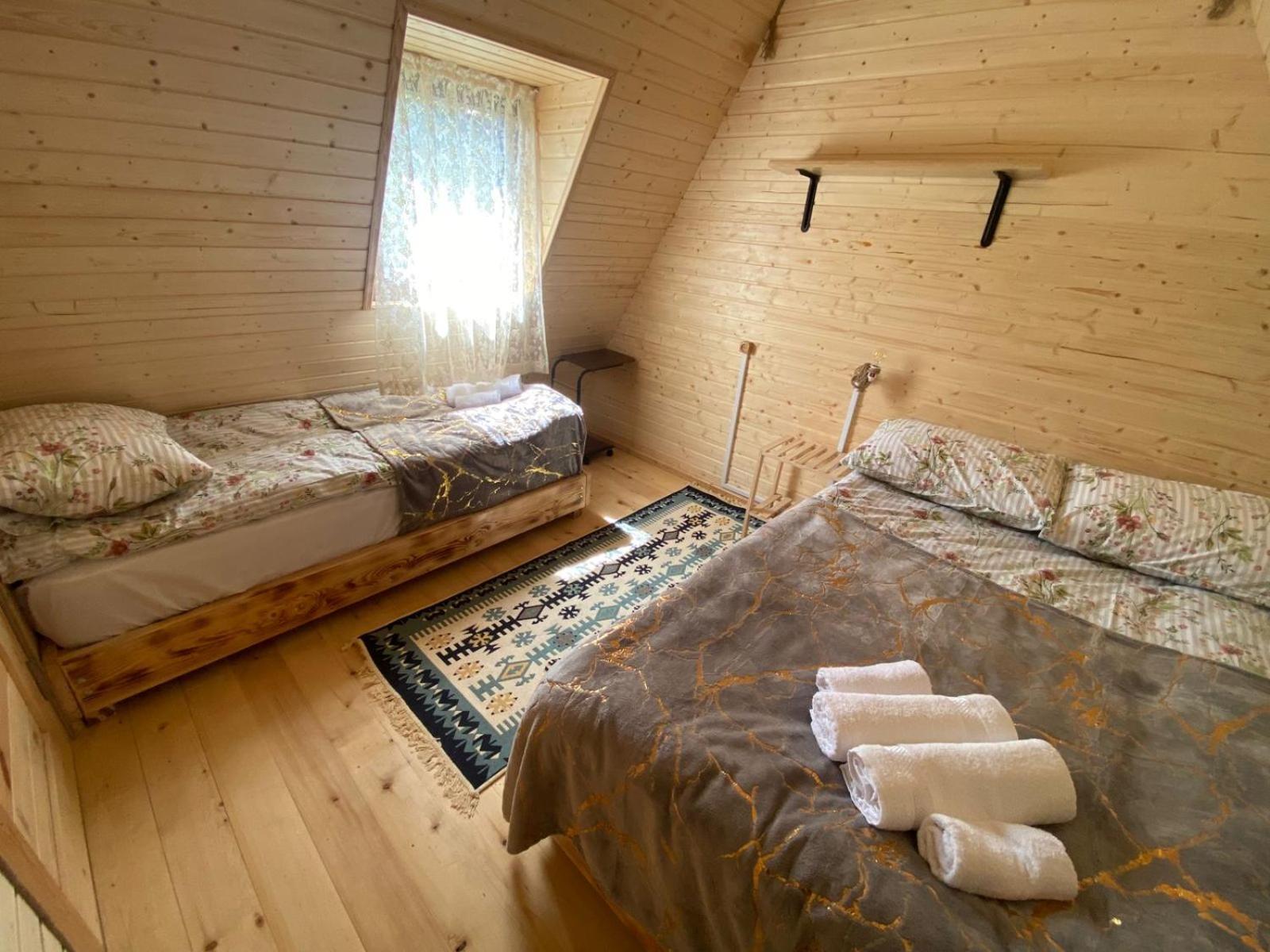 Guesthouse Venera Μέστια Εξωτερικό φωτογραφία