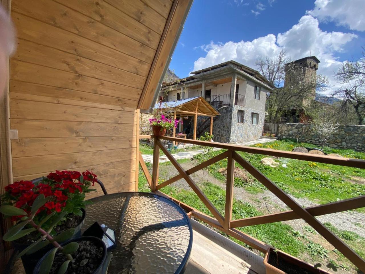Guesthouse Venera Μέστια Εξωτερικό φωτογραφία